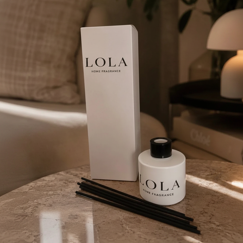 Lola Home Fragrance Black Edition reed diffuser 100ml with black reeds and white gift box